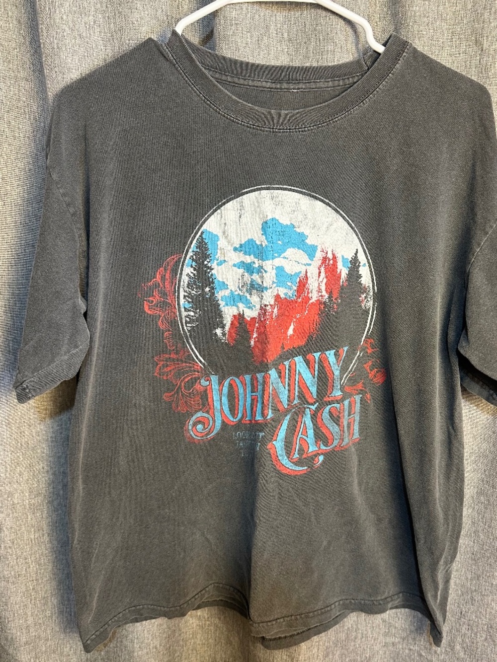Johnny Cash Distressed Graphic Band Tee - Charcoal Gray Medium